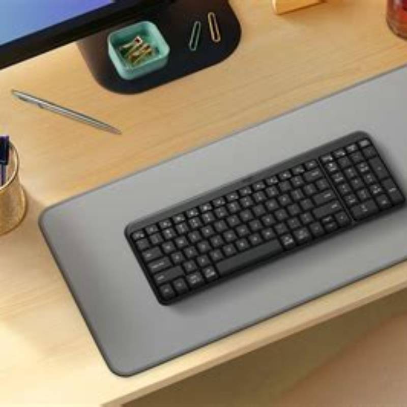 Logitech Compact
